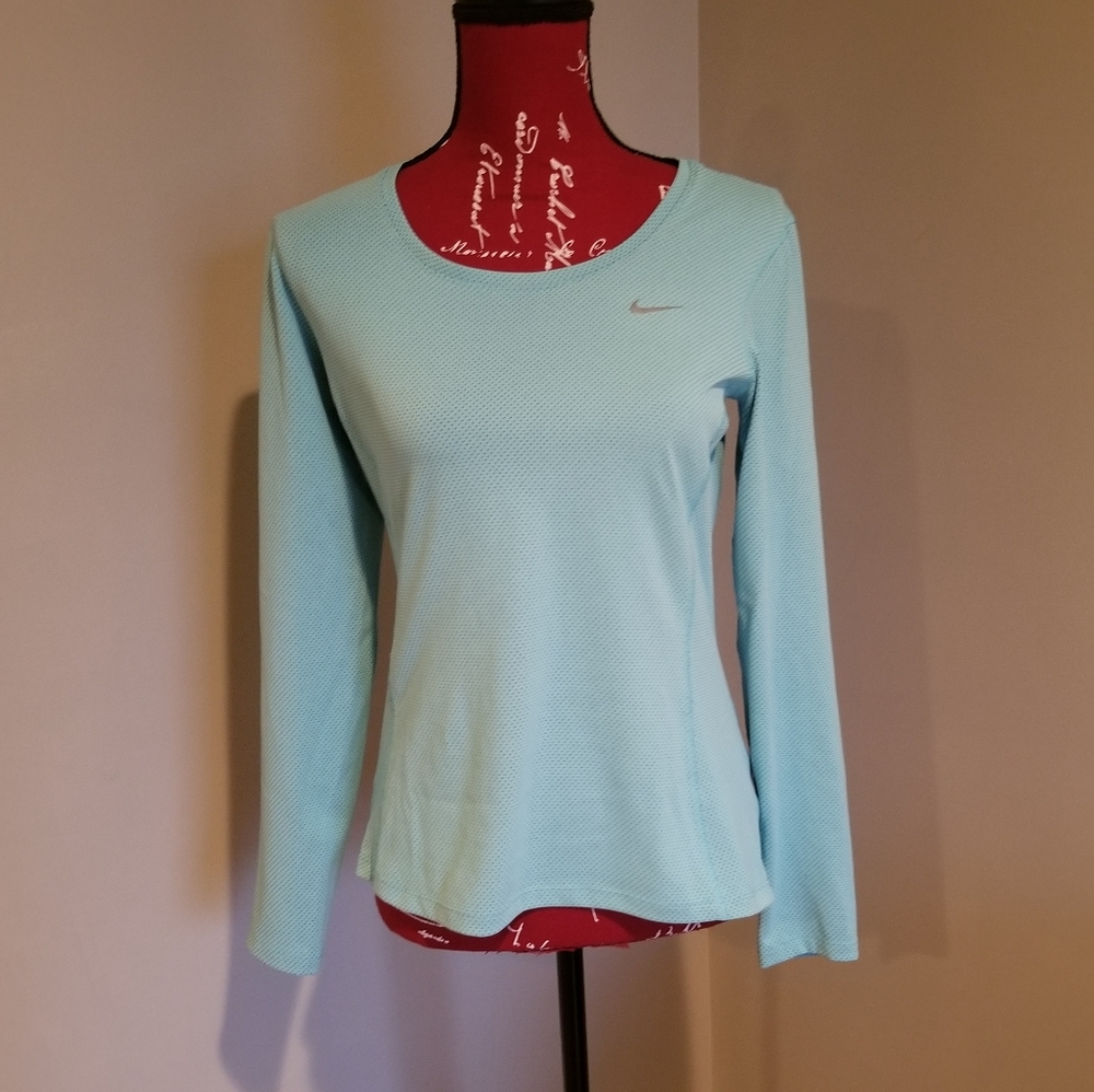 Nike DRI-FIT Long sleeve top